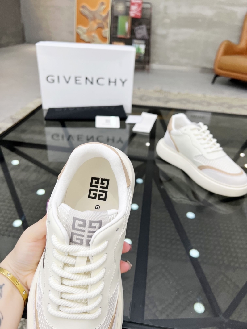 Givenchy Sneakers